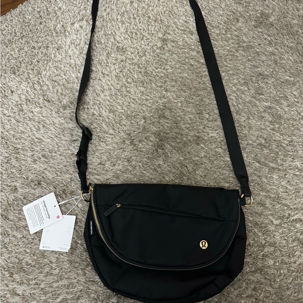 Lululemon All night festival bag. 5L